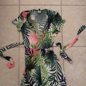 polyester/spandex material, fits like a glove!